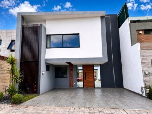 Fachada de casa en Parque Santiago, Puebla