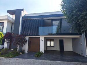 Fachada de casa en Parque Foresta, Lomas de Angelópolis III, Puebla