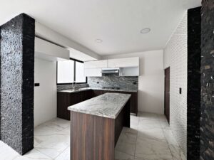 Cocina de casa en venta en Parque Real, Cuautlancingo, Puebla