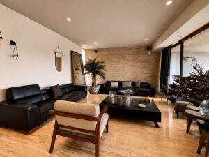 Sala en casa de Clúster 777, Lomas de Angelópolis I, Puebla