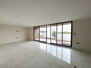 Área social de casa en venta en Parque San José, Lomas de Angelópolis, Puebla