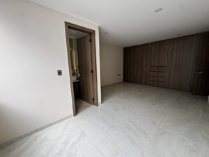 Recámara principal de casa en venta en Parque San José, Lomas de Angelópolis, Puebla