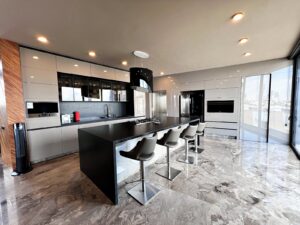 Cocina de casa en venta en Cluster 777, Lomas de Angelópolis, Puebla