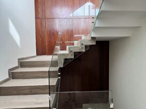 Escalera de casa en venta en Kinara, Ciudad Judicial, Puebla