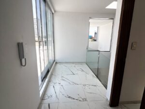 Family room de casa en venta en Kinara, Ciudad Judicial, Puebla