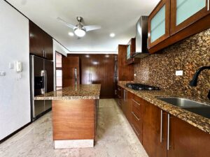 Cocina de casa en venta en Parque La Castellana, Lomas de Angelópolis, Puebla