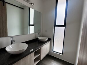 Baño de casa en venta en Altana, Plaza San Diego, Puebla