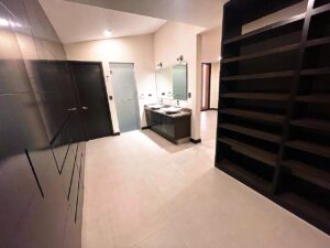 Vestidor y bano de casa en venta en Aureal, Morillotla, Puebla
