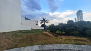 Vista lateral de terreno en Vista Bella, La Vista Country Club, Puebla