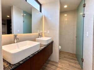 Baño de casa en Gran Reserva, Puebla