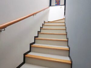 Escaleras de casa en Clúster 222A, Puebla