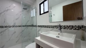 Baño de casa en Parque Cairo, Lomas de Angelópolis II