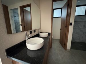 Baño vista 2 de casa en Punta Loma, Zavaleta