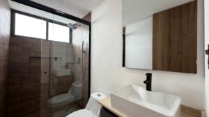 Baño de casa en Parque Sonora, Lomas de Angelópolis III