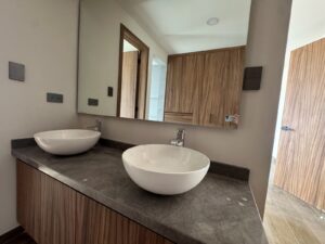 Baño vista 2 de casa en Parque Sinaloa, Lomas de Angelópolis