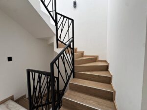 Escalera de casa en venta en Parque Real, Cuautlancingo, Puebla