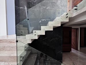 Escalera de casa en venta en Parque Terranova, Lomas de Angelópolis, Puebla